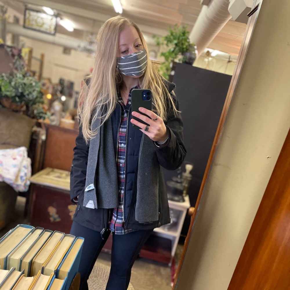 Meet your Posher, Jessica